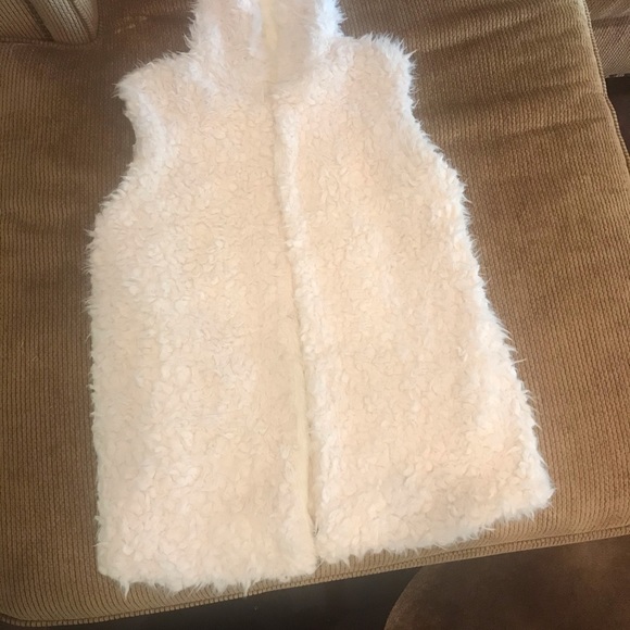 Best - Picture 3 of 3